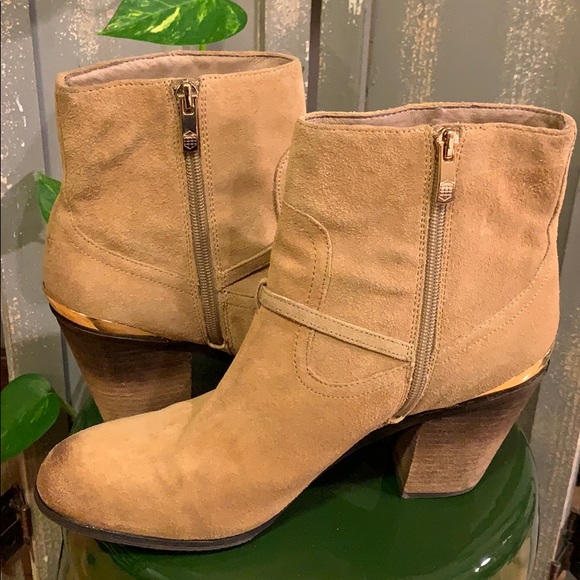 Vince Camuto camel colour ankle leather bootie - Picture 8 of 13
